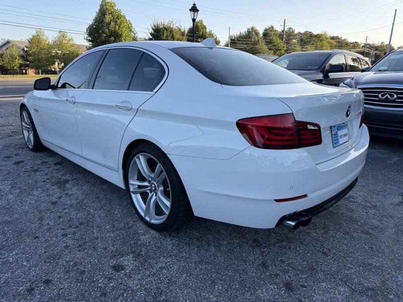 2013 BMW 5 Series 528i
