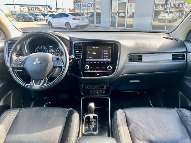 2020 Mitsubishi Outlander SEL