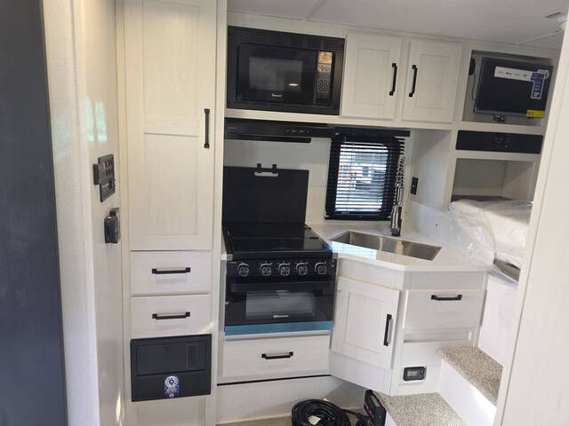 2026 Palomino BACKPACK HS2902