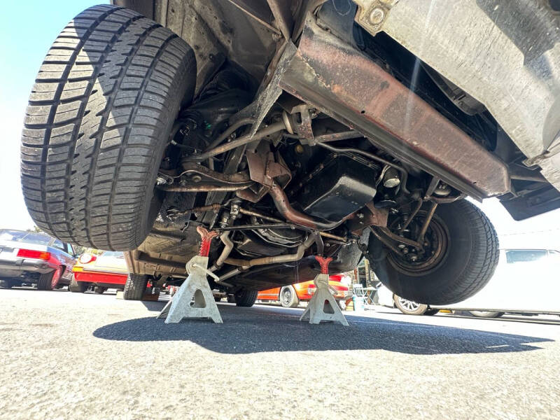 1963 Ford Thunderbird