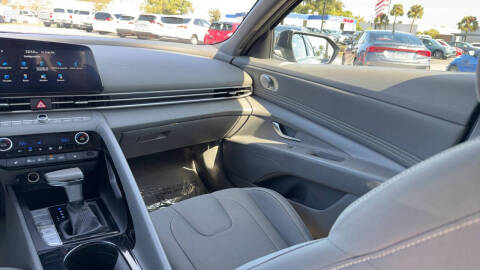 2023 Hyundai Elantra