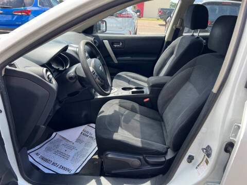2014 Nissan Rogue Select S