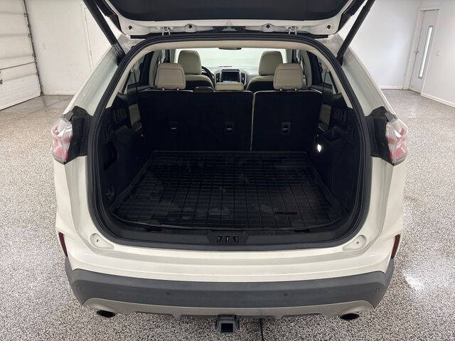 2021 Ford Edge Titanium