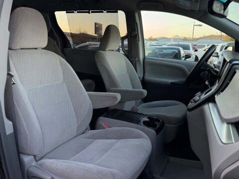 2017 Toyota Sienna