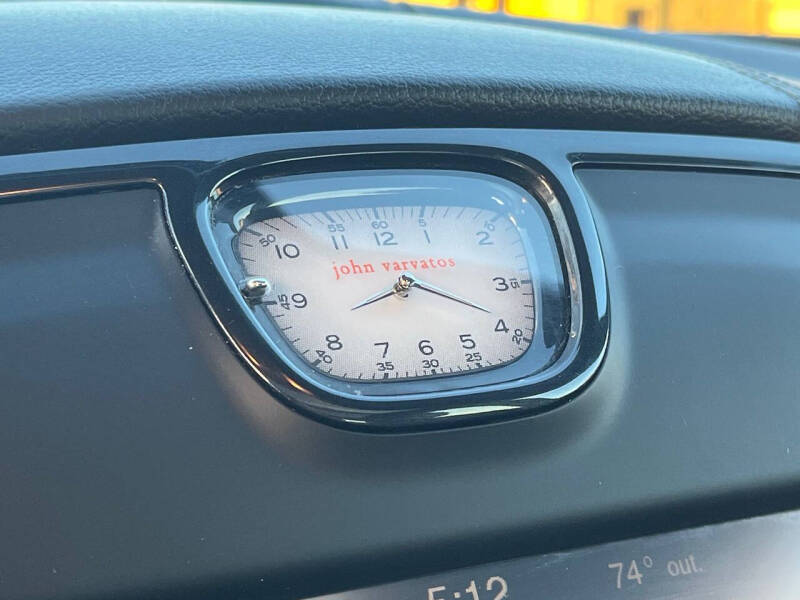 2014 Chrysler 300 C John Varvatos Limited Edition