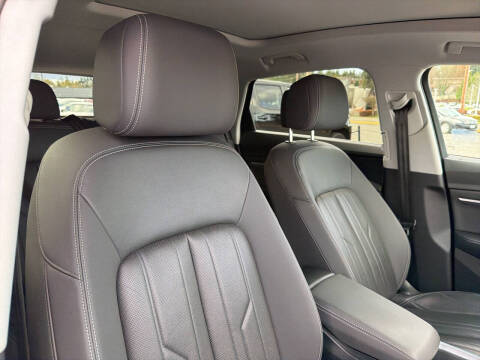 2019 Audi e-tron quattro Premium Plus