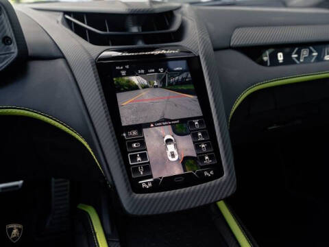 2024 Lamborghini Revuelto