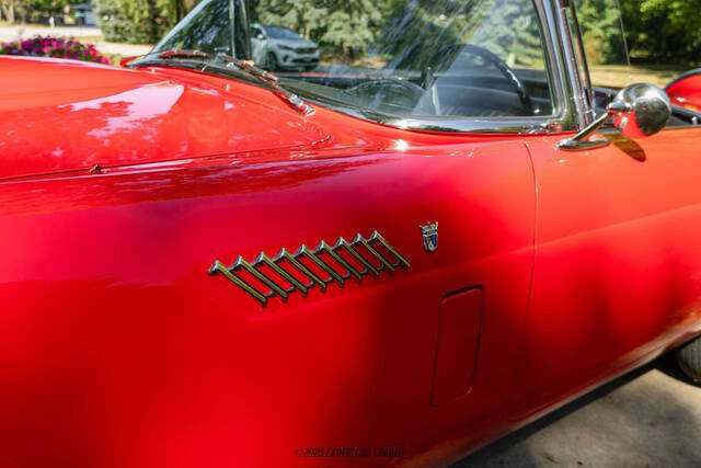 1956 Ford Thunderbird