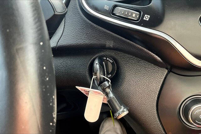 2019 Jeep Cherokee Latitude