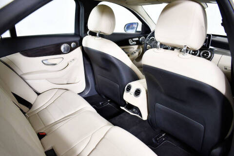 2016 Mercedes-Benz C-Class