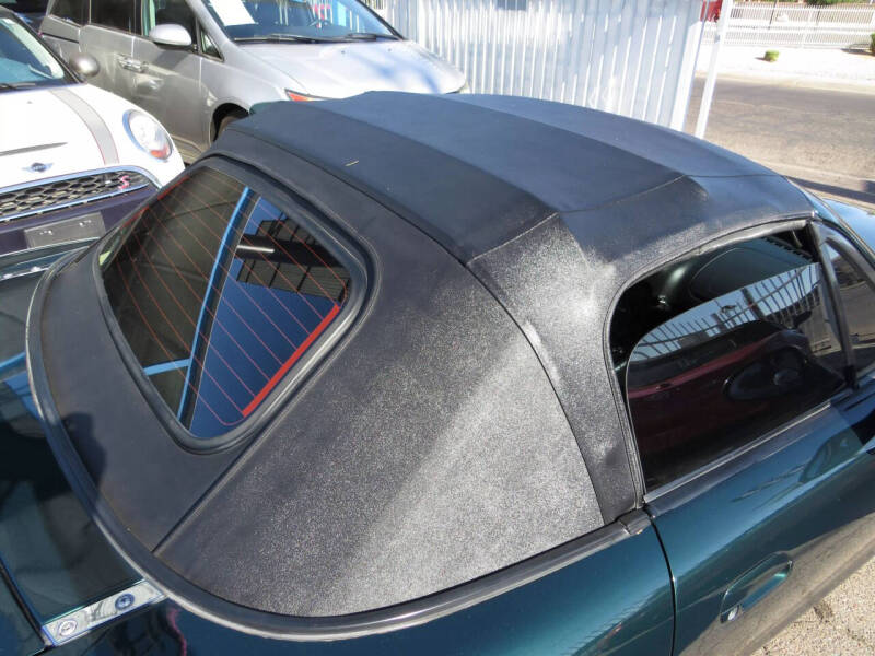 2002 Mazda MX-5 Miata