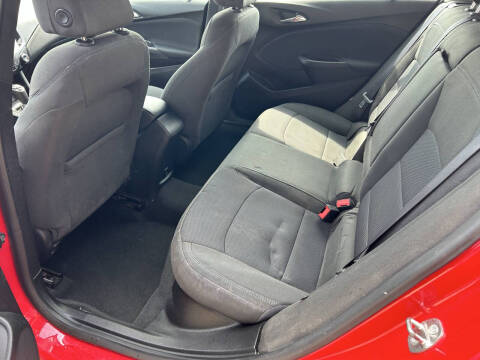 2017 Chevrolet Cruze LT Auto