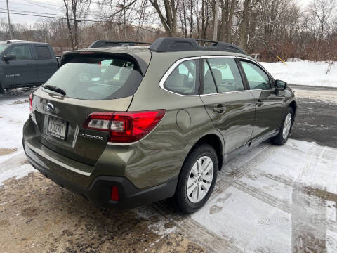 2019 Subaru Outback 2.5i