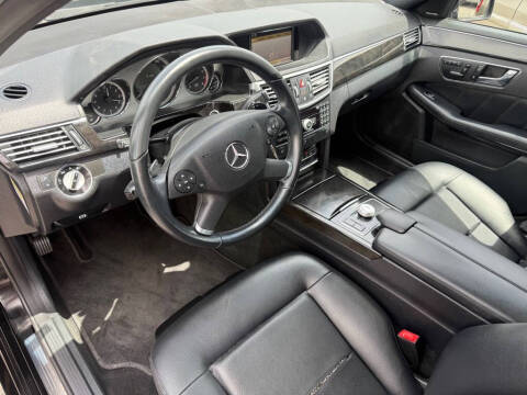 2010 Mercedes-Benz E-Class