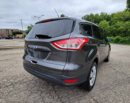 2016 Ford Escape S
