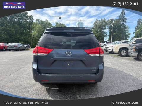 2013 Toyota Sienna