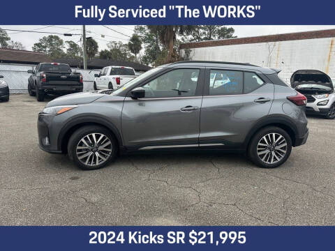 2024 Nissan Kicks SR