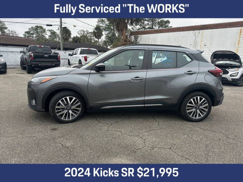 2024 Nissan Kicks SR