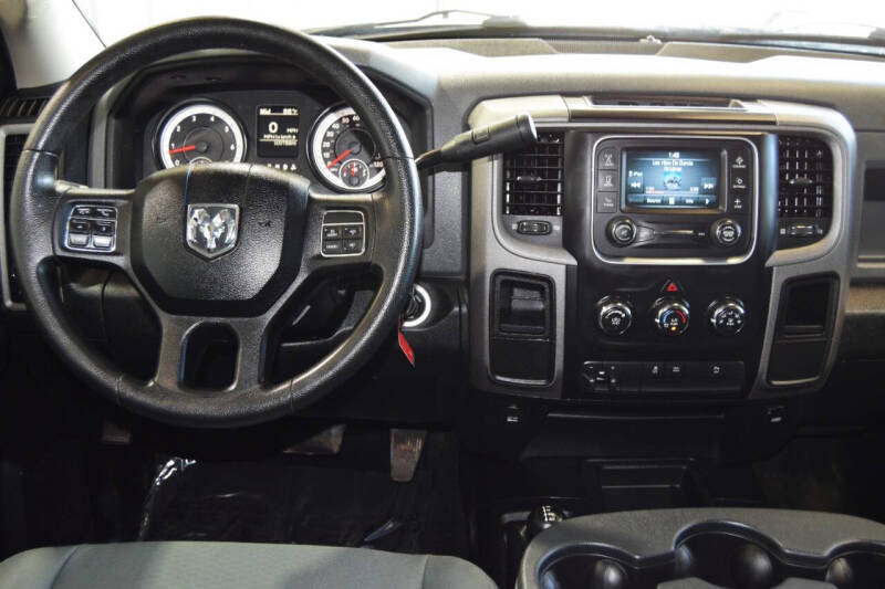 2015 RAM Ram 2500 Pickup Tradesman photo 27