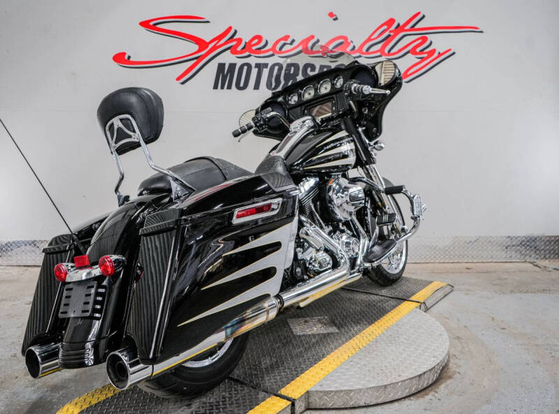 2014 Harley-Davidson Street Glide Special