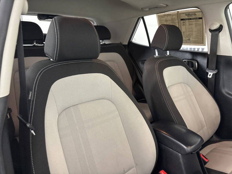 2024 Hyundai Venue SEL