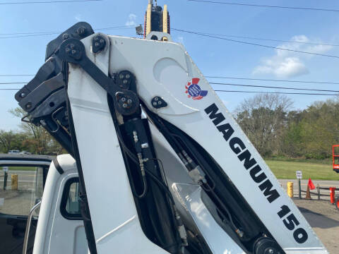 2008 Freightliner M2 106