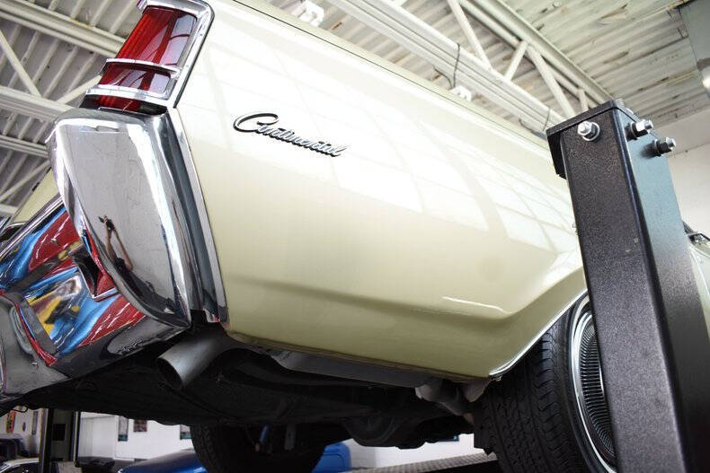 1971 Lincoln Continental