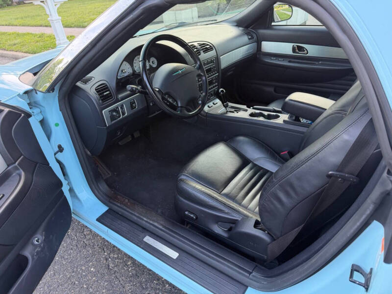 2003 Ford Thunderbird