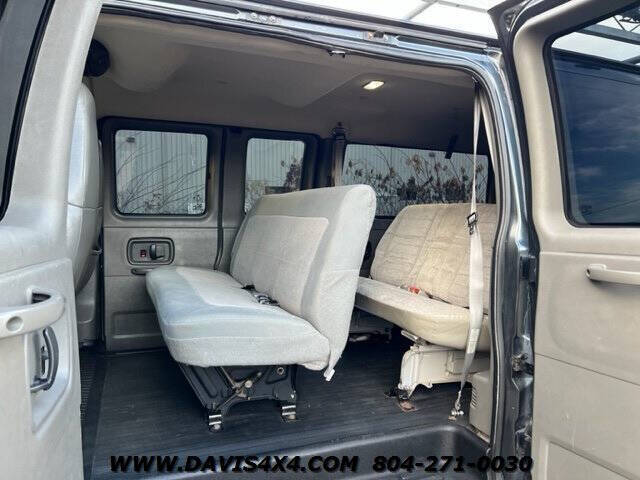 2003 GMC Savana 2500