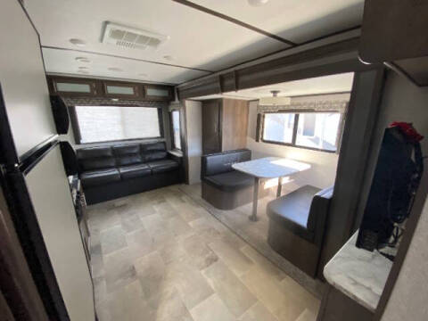 2020 Coleman Coleman Light 2515RL