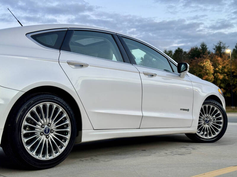 2014 Ford Fusion Hybrid Titanium