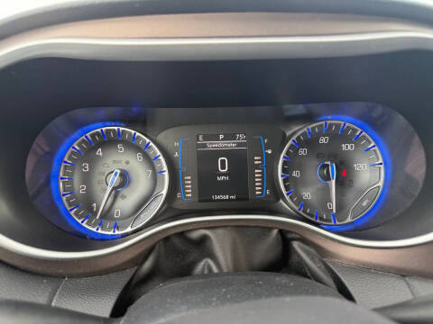 2017 Chrysler Pacifica Touring