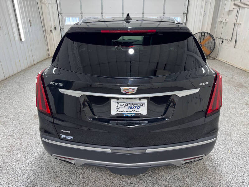 2022 Cadillac XT5 Premium Luxury