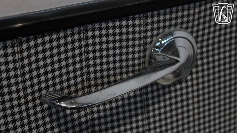 1954 Ford Crestline