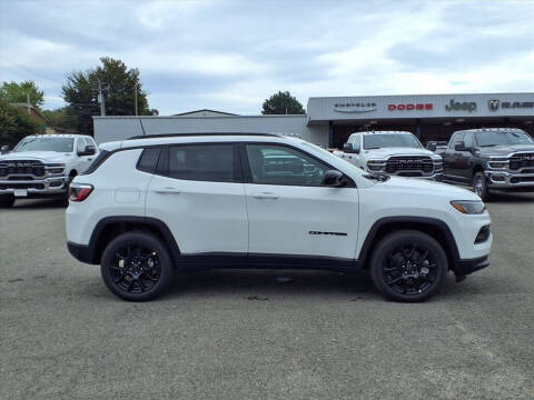 2026 Jeep Compass Latitude Altitude