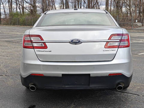 2014 Ford Taurus Limited
