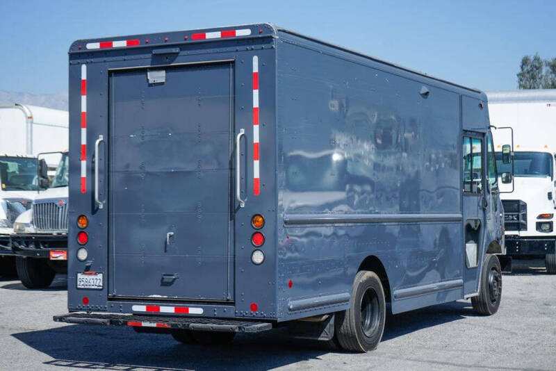2020 Freightliner MT45 Chassis