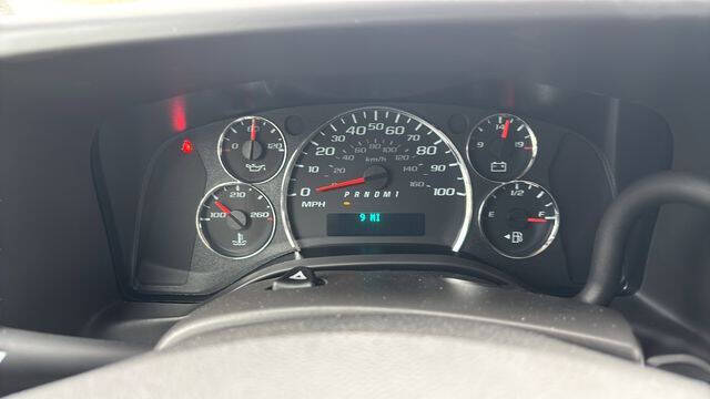 2025 Chevrolet Express 2500