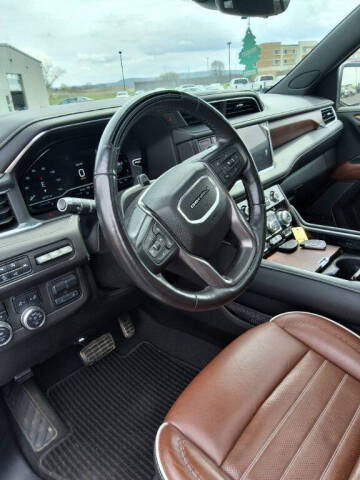 2024 GMC Yukon Denali Ultimate