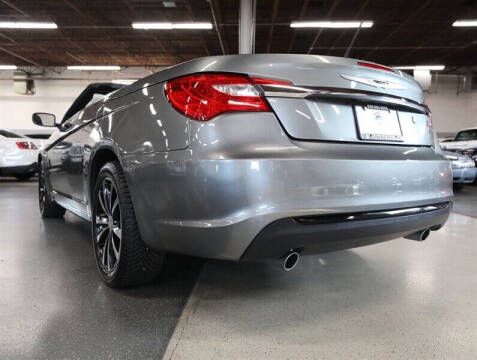2011 Chrysler 200 S
