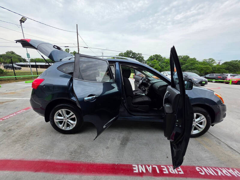 2013 Nissan Rogue SV