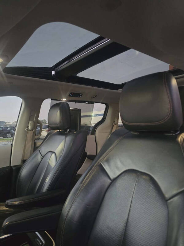 2018 Chrysler Pacifica Touring L Plus