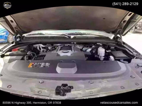 2017 Cadillac Escalade Standard