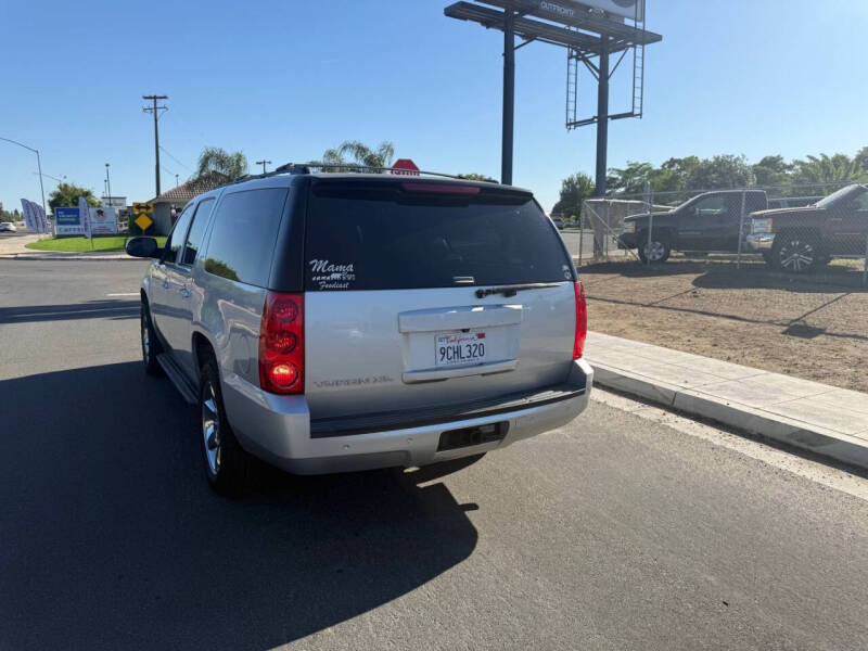 2011 GMC Yukon XL SLT