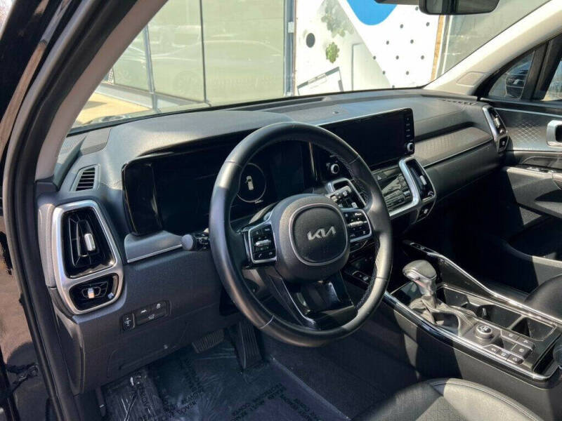 2023 Kia Sorento SX