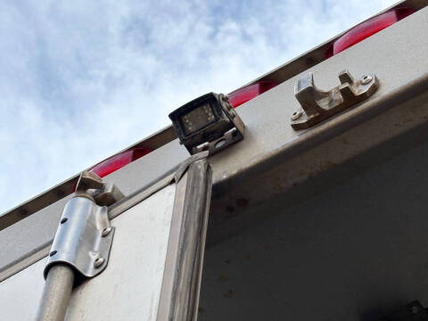 2014 Freightliner M2 106