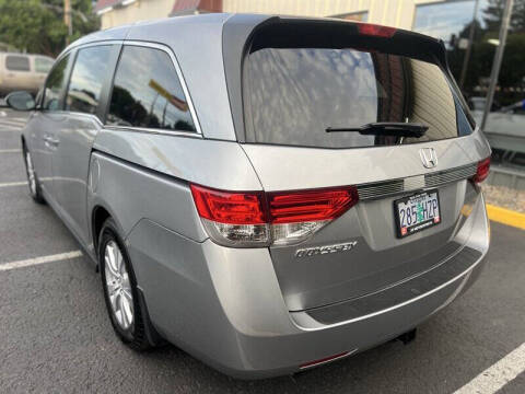2016 Honda Odyssey SE