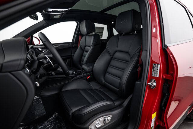 2026 Porsche Macan GTS