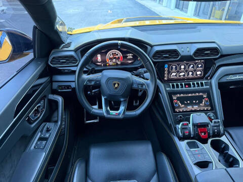 2021 Lamborghini Urus