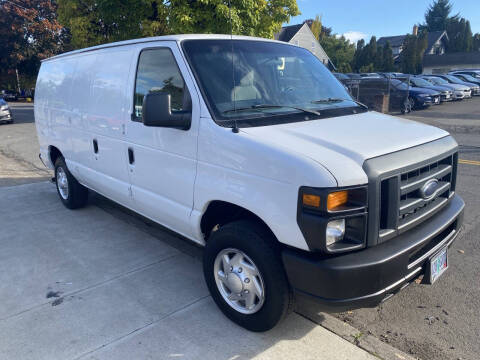 2013 Ford E-Series E-150